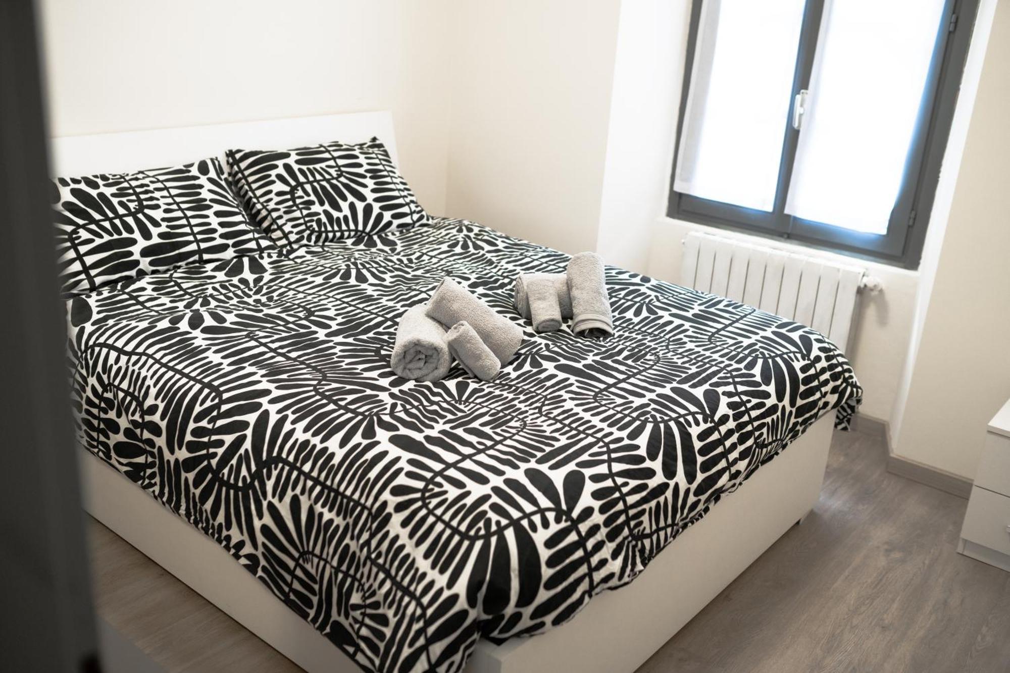 Ferienwohnung Cozy Duomo Retreat Como Exterior foto